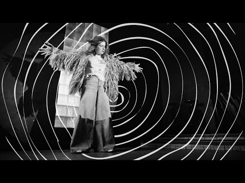 Lessless - Missing Things That Never Happen feat. Ania Iwanek, Oski, Simone Cartia [Official Video]