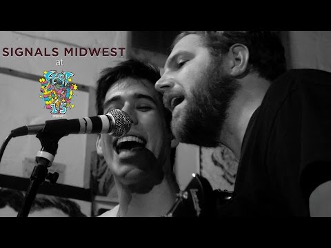 Signals Midwest (Live at FEST 15  8/28/16)