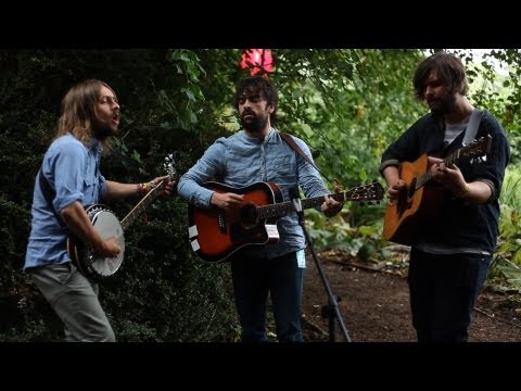 The Travelling Band - Sundial - The Festival Sessions on Secret Sessions