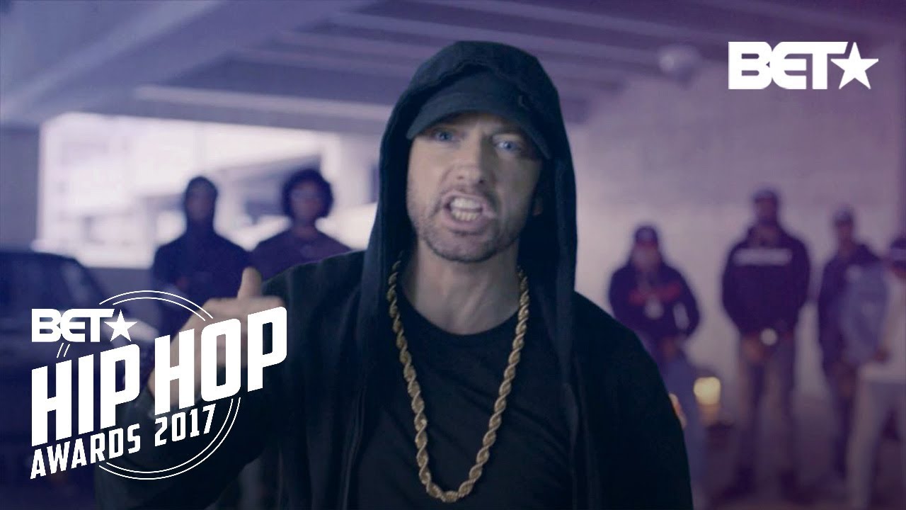 Eminem Rips Donald Trump In BET Hip Hop Awards Freestyle Cypher - YouTube