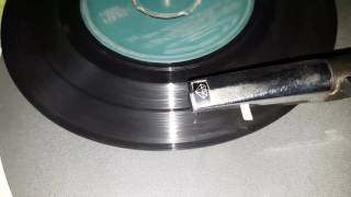 Dean Martin - Let&#39;s be Friendly (from the Capital 7&quot; Record)