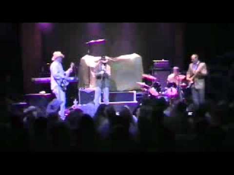 Drop Top Lincoln performing "Beer" at Mesa Theater 9/22/2010