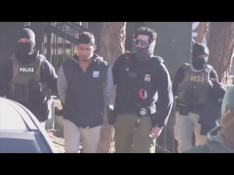 Federal appeals court blocks California law requiring ID for immigration agents