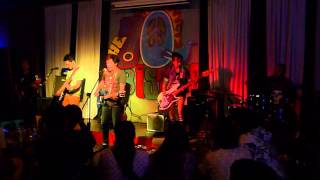 Back For More - Sandwich