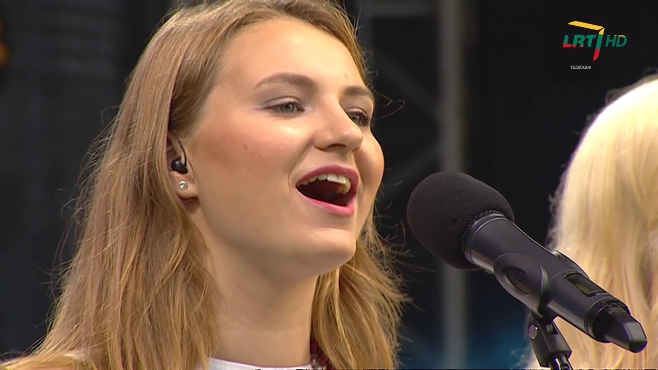 Baltijos kelio himnas „Bunda jau Baltija“ (2014 08 23) HD