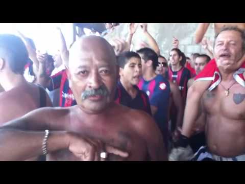 "Previa de San Lorenzo - bombos" Barra: La Gloriosa Butteler &bull; Club: San Lorenzo