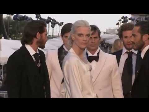 CHANEL Cruise 2011-12 fashion show in Antibes