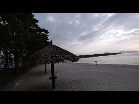 VINPEARL RESORT & SPA HA LONG Vinpearl Resort & Spa Ha Long Praia Privada Manhã no início de novembro de 2023 (luz de fundo) Viagem ao Vietnã Vietnã Ha Long Bay Hotel