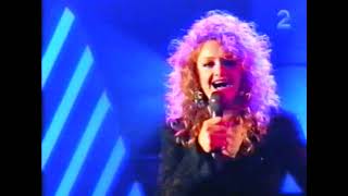 Bonnie Tyler - Making Love (Out of Nothing at All) (Live Vocal)