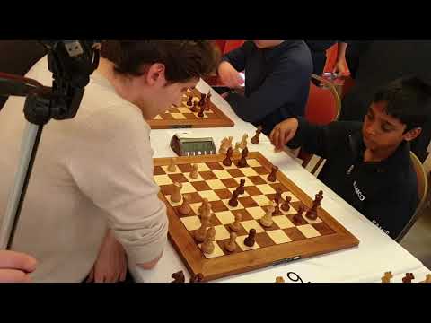 GM Donchenko (Deutschland) - GM Praggnanandhaa ( India)
