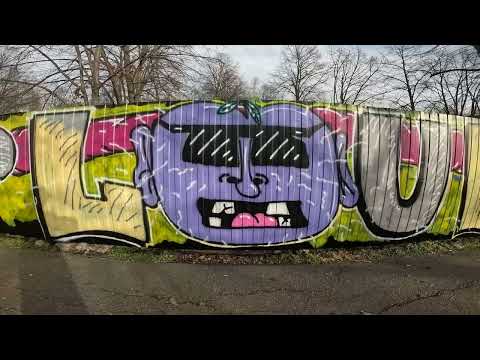 GREY WALL ENEMIES. Grandma swindler, draw a plum with sunglasses, bombing on the iron.