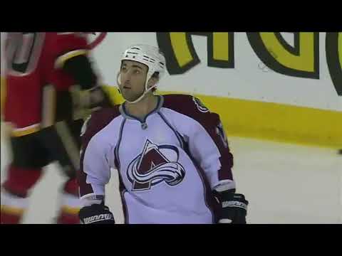 11.01.2010  Colorado Avalanche  - Calgary Flames