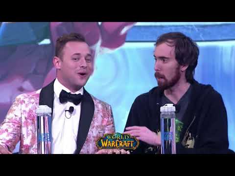 Streamers, Youtubers, & Twitch Chat Reacts to WoW Classic Announcement! [BlizzCon 2017] [Subtitled]