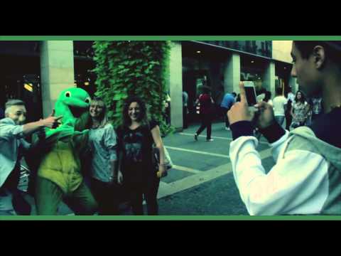 MANIA - IL MONDO CHE NON VORREI // PROD. OX (OFFICIAL VIDEO)