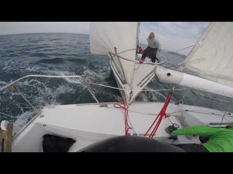J24 FLEET RACE  CRASH