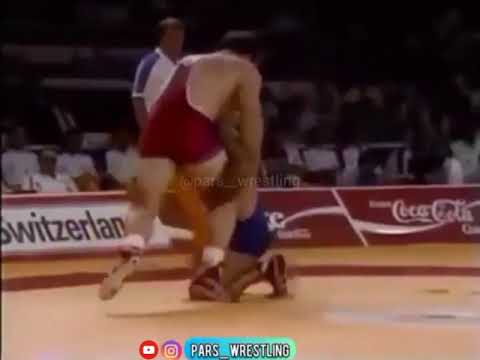 فینال مسابقات جهانی 1989 مارتینی  کشتی آزاد سنگین وزن بین علیرضا سلیمانی و بروس بومگارتنر از آمریکا