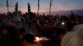 preview picture of video 'Vacation 2011 - The Kecak dance at Ulu Watu, Bali #5'