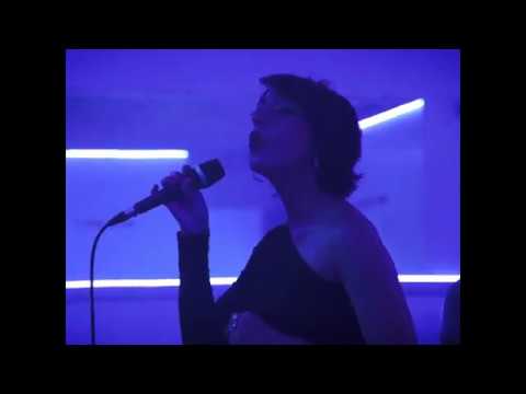 Anna Kova - Amour et Jalousie (Oxmo Puccino) Live Performance