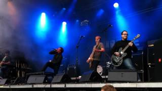 Nine - &quot;Everything Went Black&quot; Live at Millencolin 20 Year Festival
