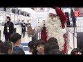 Santa comes to Japan