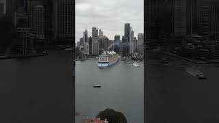 Anthem of the Seas is moving. Go quickly to WebcamSydney