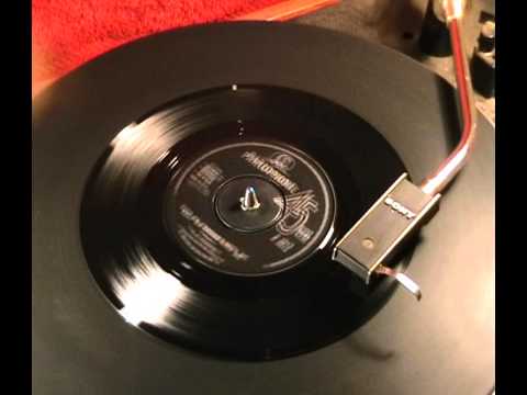 The Federals - Keep On Dancing With Me - 1963 45rpm