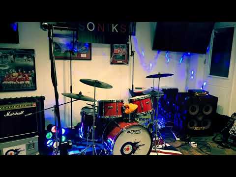 The Soniks @ The Players bar Southend