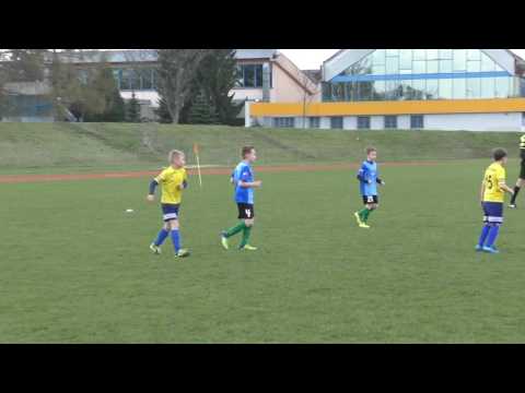 Włókniarz - Iskra Dobroń 08.04.17 Suzi ofensywa