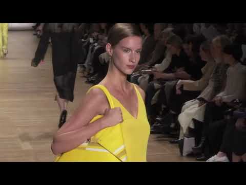 Akris Paris Woman SS 2020