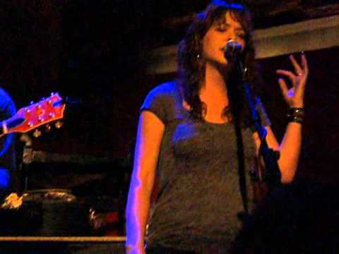 Lisa Donnelly "The Distance" Rockwood NYC 04/12/2011