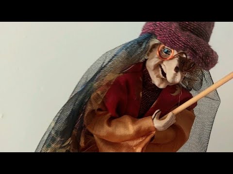 Prasiatka, Perníková chalupka, útek. Pigs, escape from the gingerbread house.