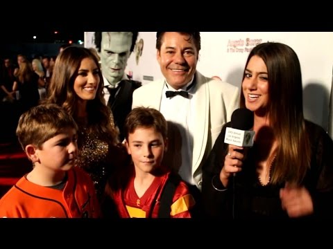 V² Interview at the 2014 Los Angeles Music Awards