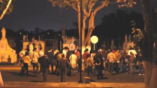 preview picture of video 'Luz - Cementerio Mérida'