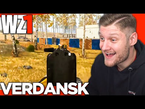 Verdansk was SO BEAUTIFUL! 😭 | Reaction to OLD WARZONE 1 GAMEPLAY with KRIG + MAC-10 on PS4