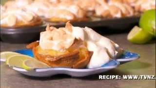 Coco Cooking - Fresh Flavours: Pineapple Pie