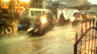 preview picture of video 'Banjir live in bojong sereh ... jl banjaran :('