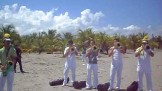 preview picture of video 'montesory tropical band choloma'