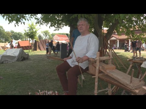 Fest der Spätantike Carnuntum 13 8 2022 Antike Pfeilspitzen 2180p UHD