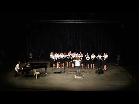 (1/5) Vox Novus - Czech Republic - 24th Festival Choral International in Provence-
