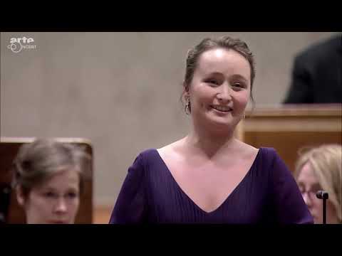 Virtuoso Julia Lezhneva exhibits her Endless Breath (up to 20-sec long) alongside Dmitry Sinkovsky