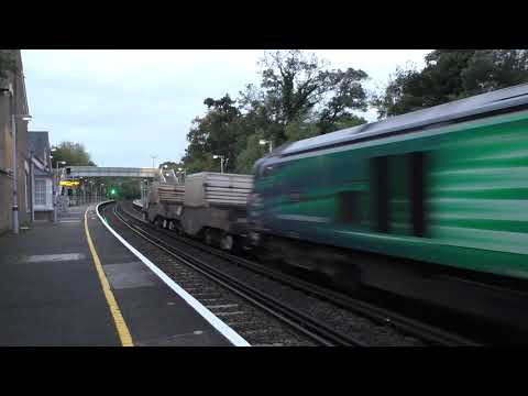 (HD) DRS 68028 & 68002 pass Eynsford working 6M95 - 29/9/17