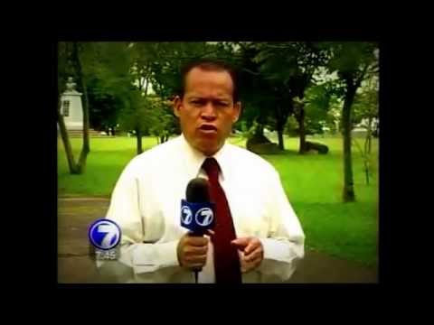 Falso apóstol y profeta Rony Chaves - El papa de Costa Rica.