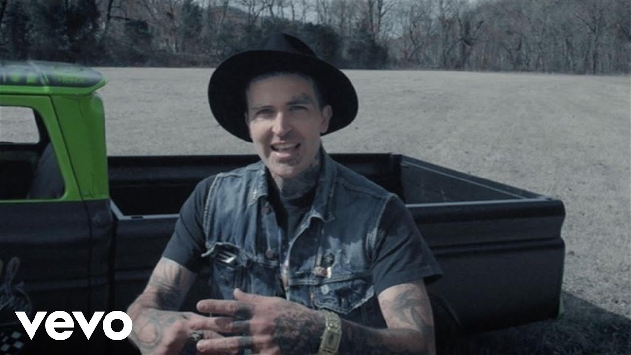Yelawolf – ”Box Chevy V”