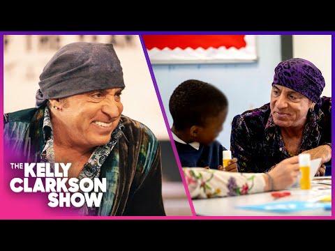 Kelly Clarkson Loves Stevie Van Zandt's TeachRock Program