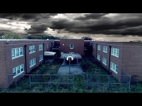 HAUNTED CHILDREN'S MENTAL ASYLUM - 3AM OVERNIGHT CHALLENGE | OmarGoshTV