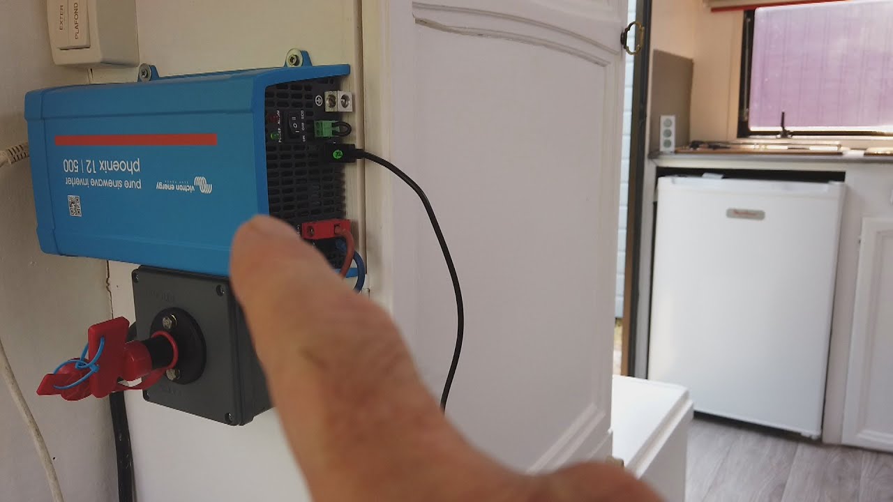 Frigo 220v dans ma vielle caravane avec Victron.