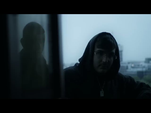 Video zu 'Chiagne' ansehen