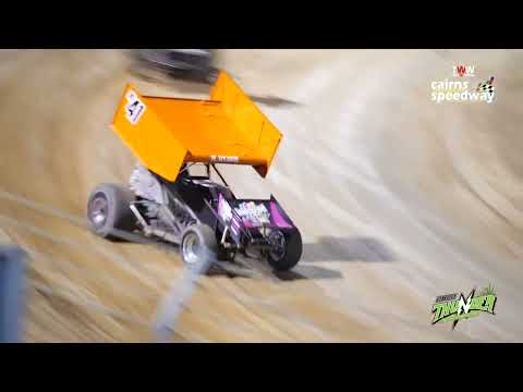 June 25th at TWW Cairns Speedway - Sprintcars mid dash - Thunder in the Canefields
