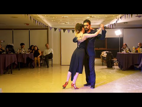 Esta Noche al Pasar (tango 1/3) Tanturi- Campos  - Silas y Valeria -  Villarrica, Chile