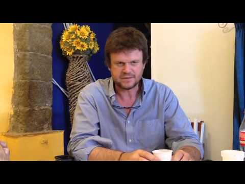 1-Filippo Rossi e Alfonso Antoniozzi presentano una manifestazione in Piazza del Plebiscito